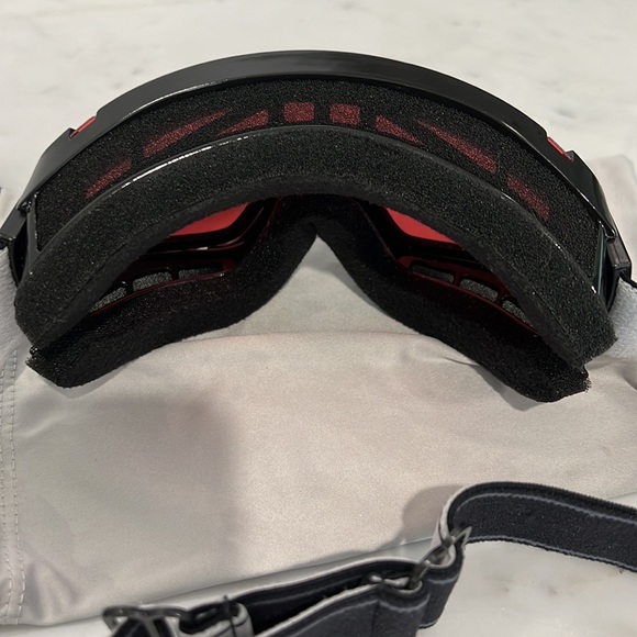 BOLLÉ Youth Ski Goggles - Picture 5 of 8
